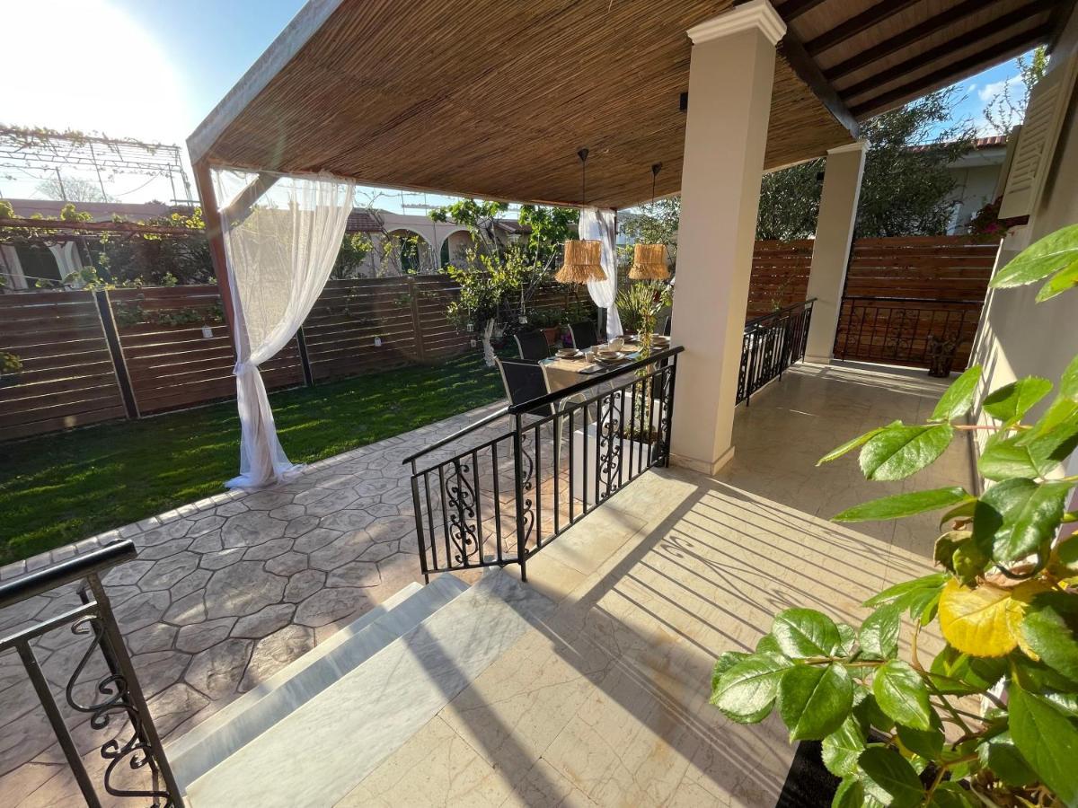 Villa Sandra Litheres المظهر الخارجي الصورة