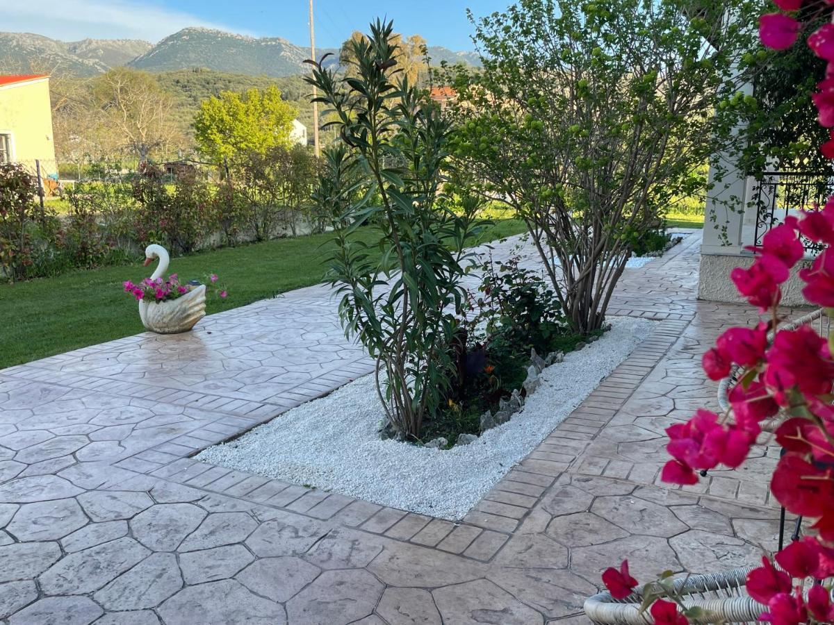 Villa Sandra Litheres المظهر الخارجي الصورة